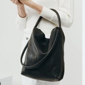 BAGGU Black Soft Leather Shoulder Bag